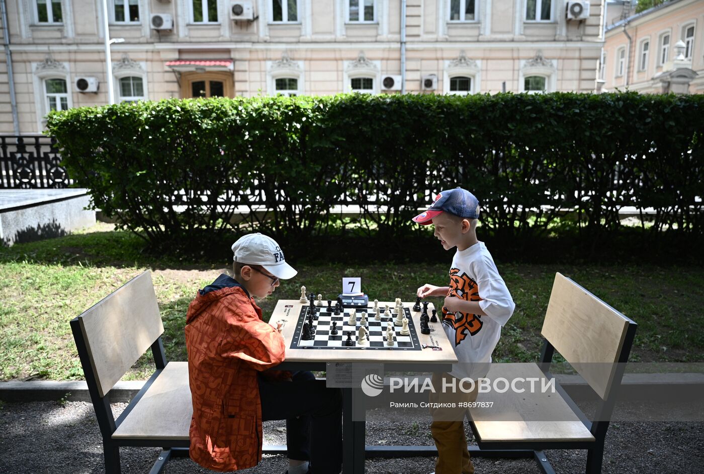 Открытие "Шахматного клуба на Гоголевском бульваре" в Москве