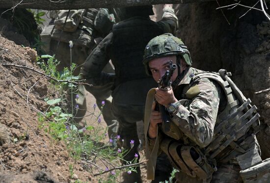 Подготовка штурмовых подразделений группировки войск Запад