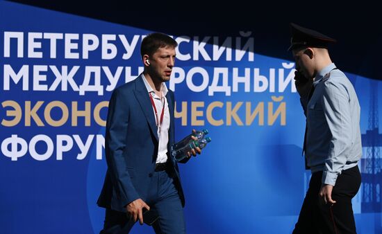 Работа ПМЭФ-2024