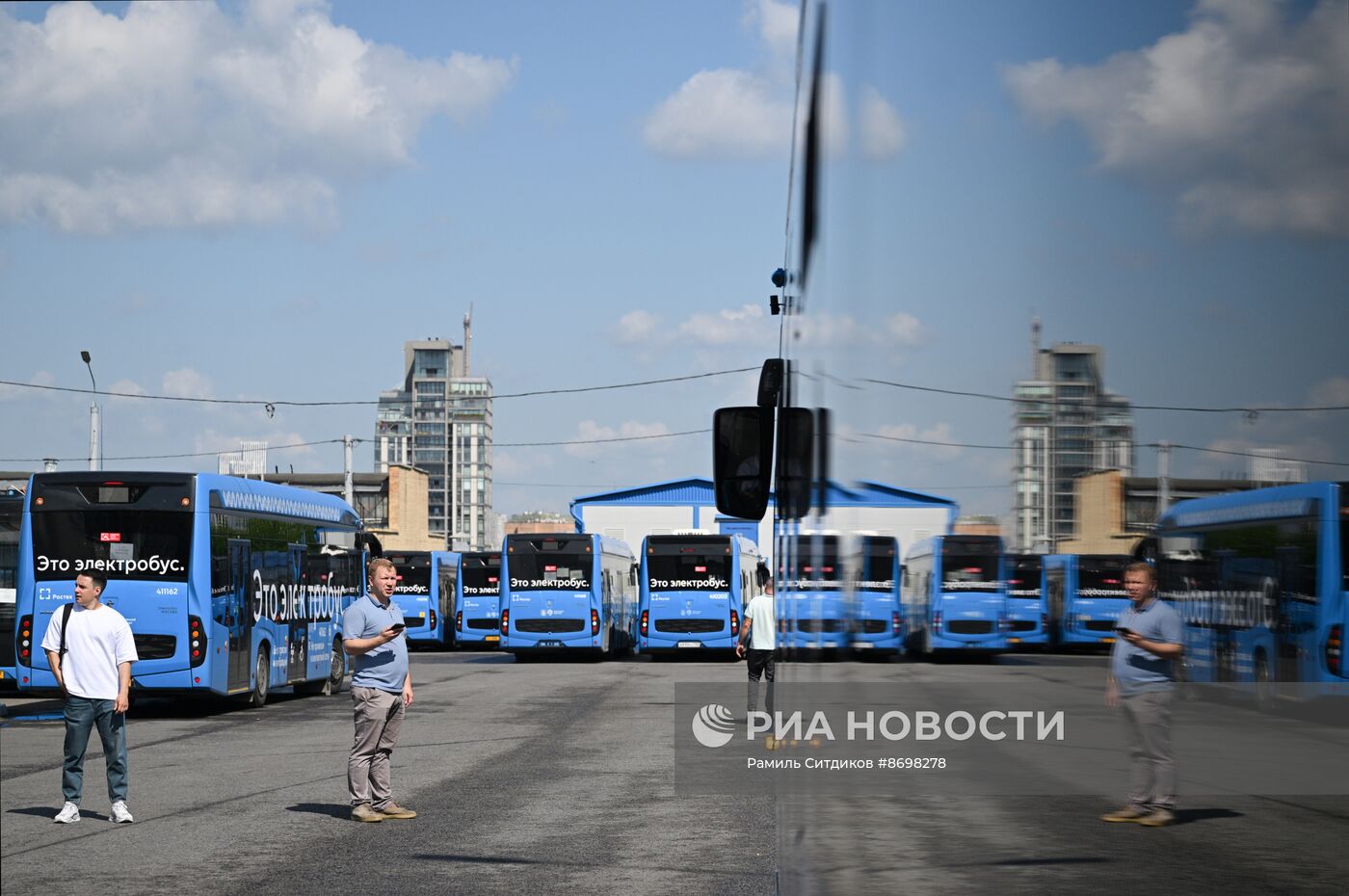 Презентация электробуса в обновленном дизайне