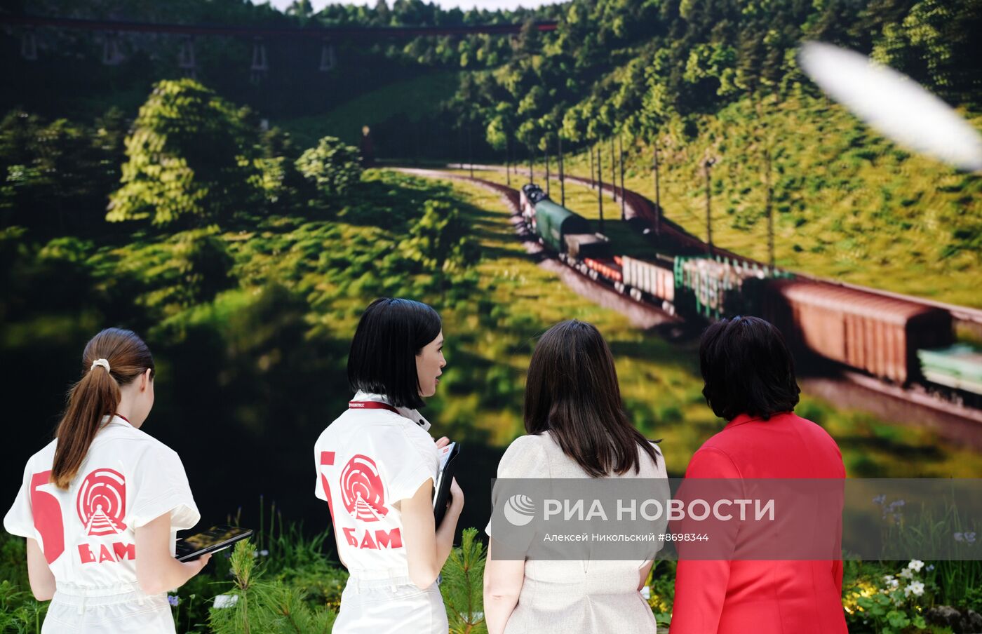 Работа ПМЭФ-2024