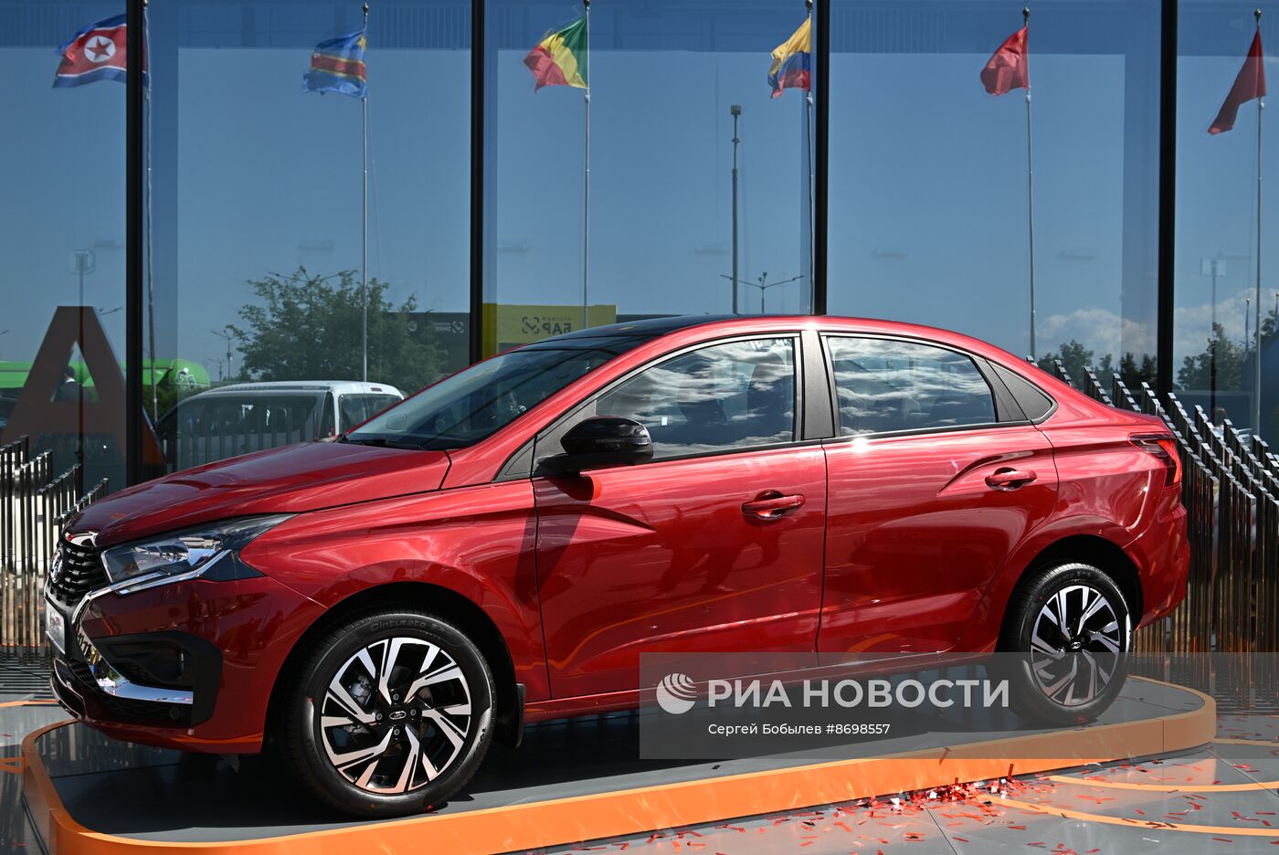 ПМЭФ-2024. Презентация новой модели Lada Iskra