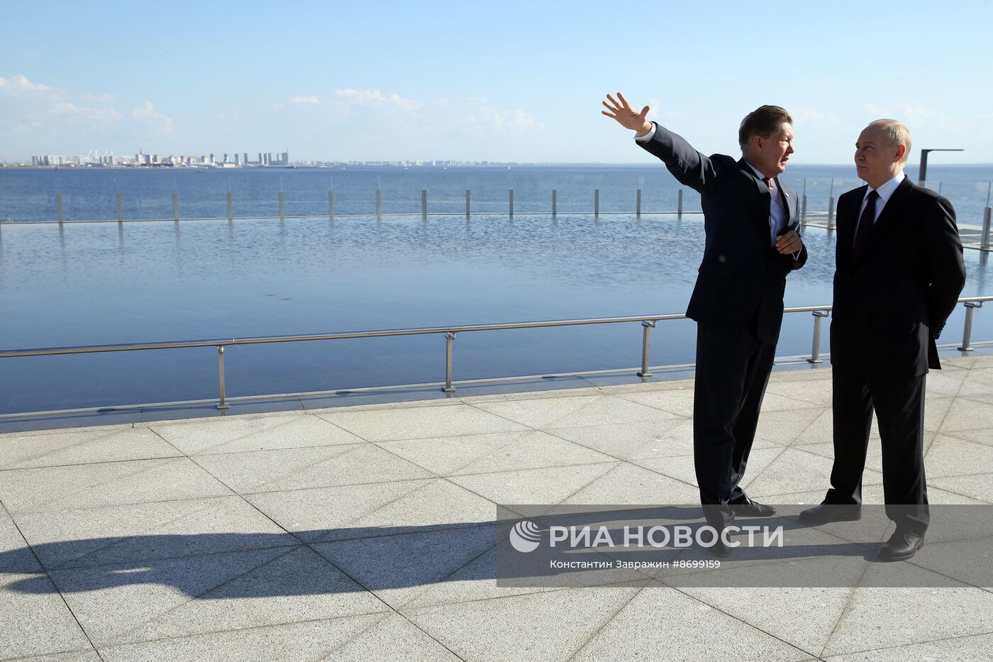 Рабочая поездка президента Владимира Путина в Санкт-Петербург