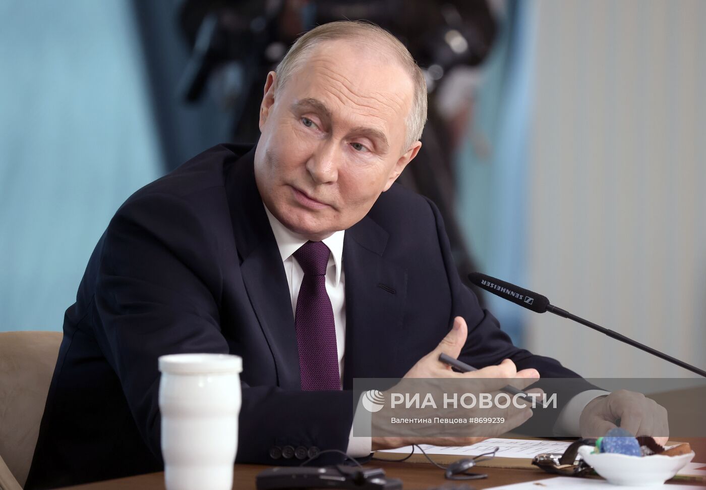 Рабочая поездка президента Владимира Путина в Санкт-Петербург