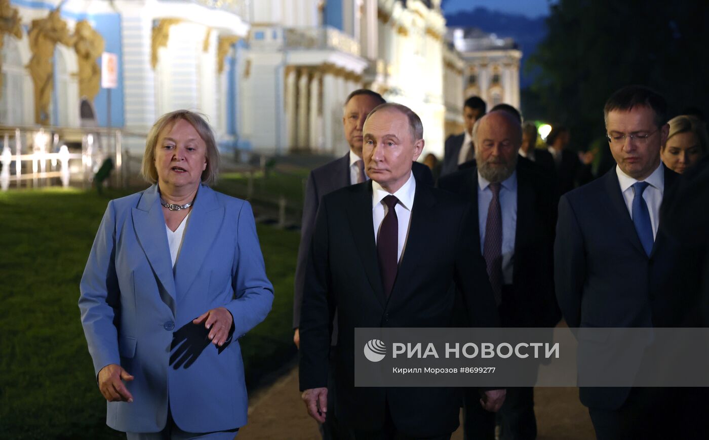 Рабочая поездка президента Владимира Путина в Санкт-Петербург