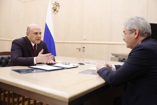 Премьер-министр Михаил Мишустин провел встречу с гендиректором РНФ В. Беспаловым
