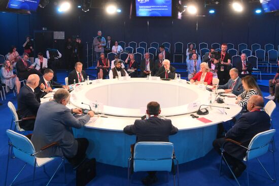 ПМЭФ-2024. Большое Евразийское партнерство как новый полюс роста: потенциал и перспективы