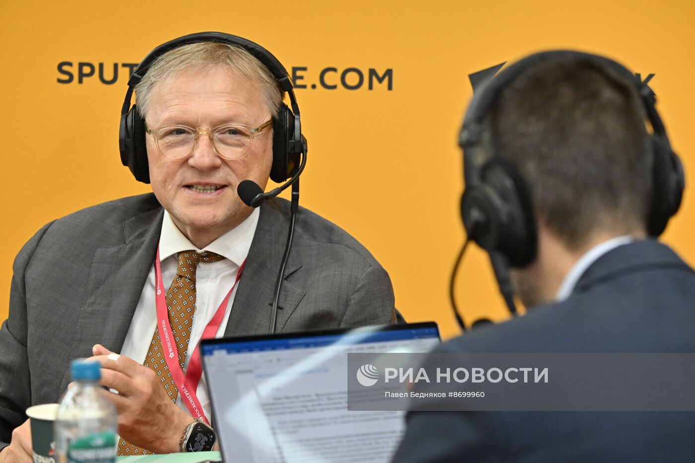 ПМЭФ-2024. Студия радио Sputnik