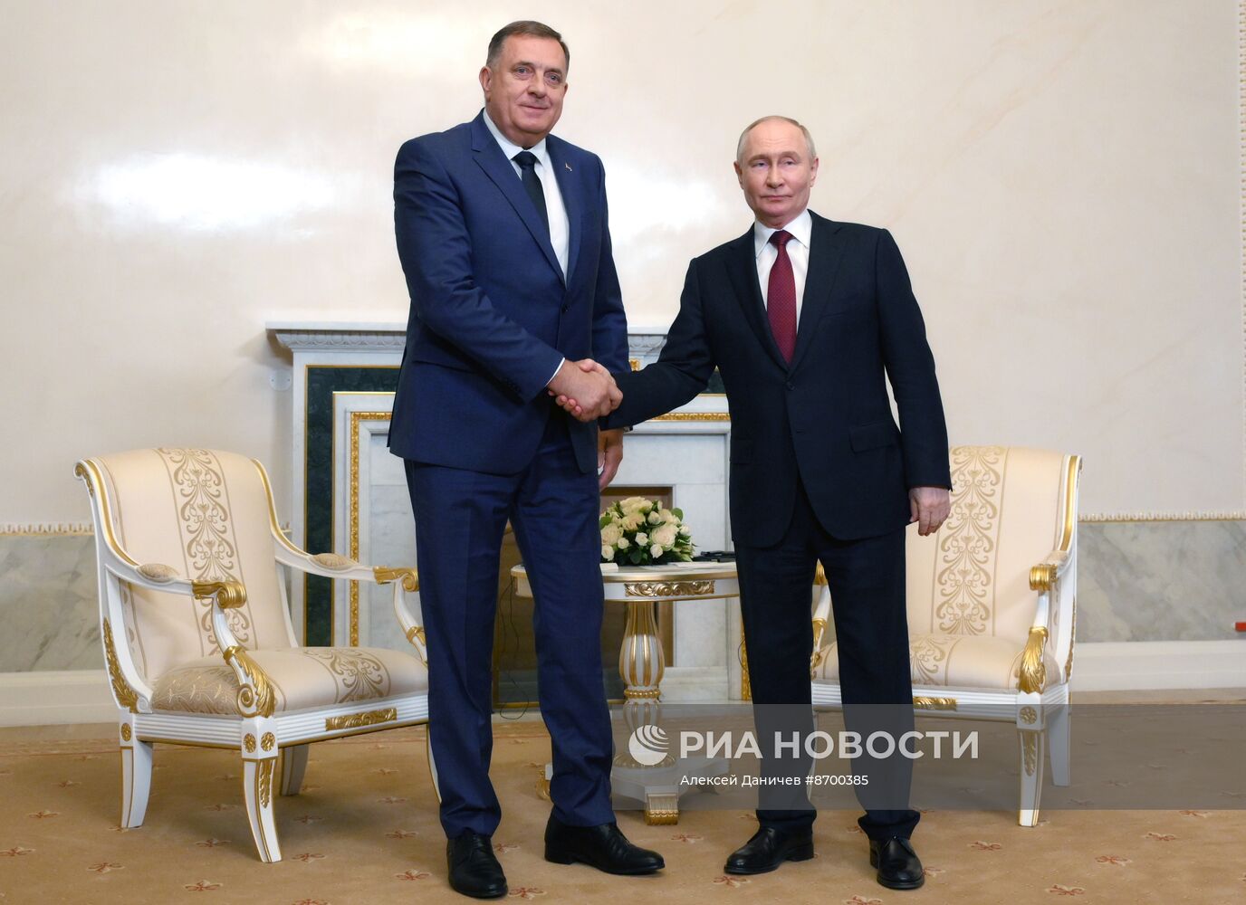 Президент Владимир Путин провел встречу с президентом Республики Сербская Милорадом Додиком