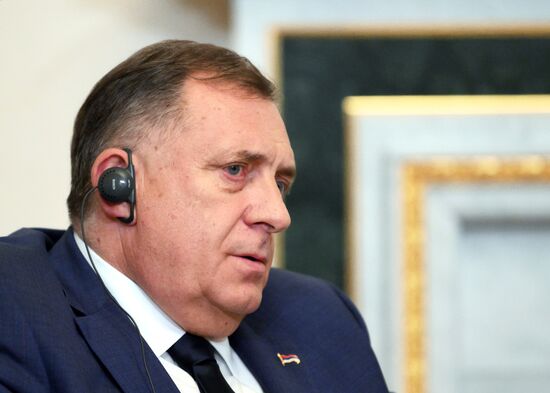 Президент Владимир Путин провел встречу с президентом Республики Сербская Милорадом Додиком