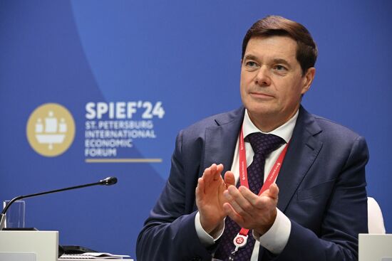 ПМЭФ-2024. Кадры решают!