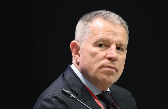 ПМЭФ-2024. Кадры решают!