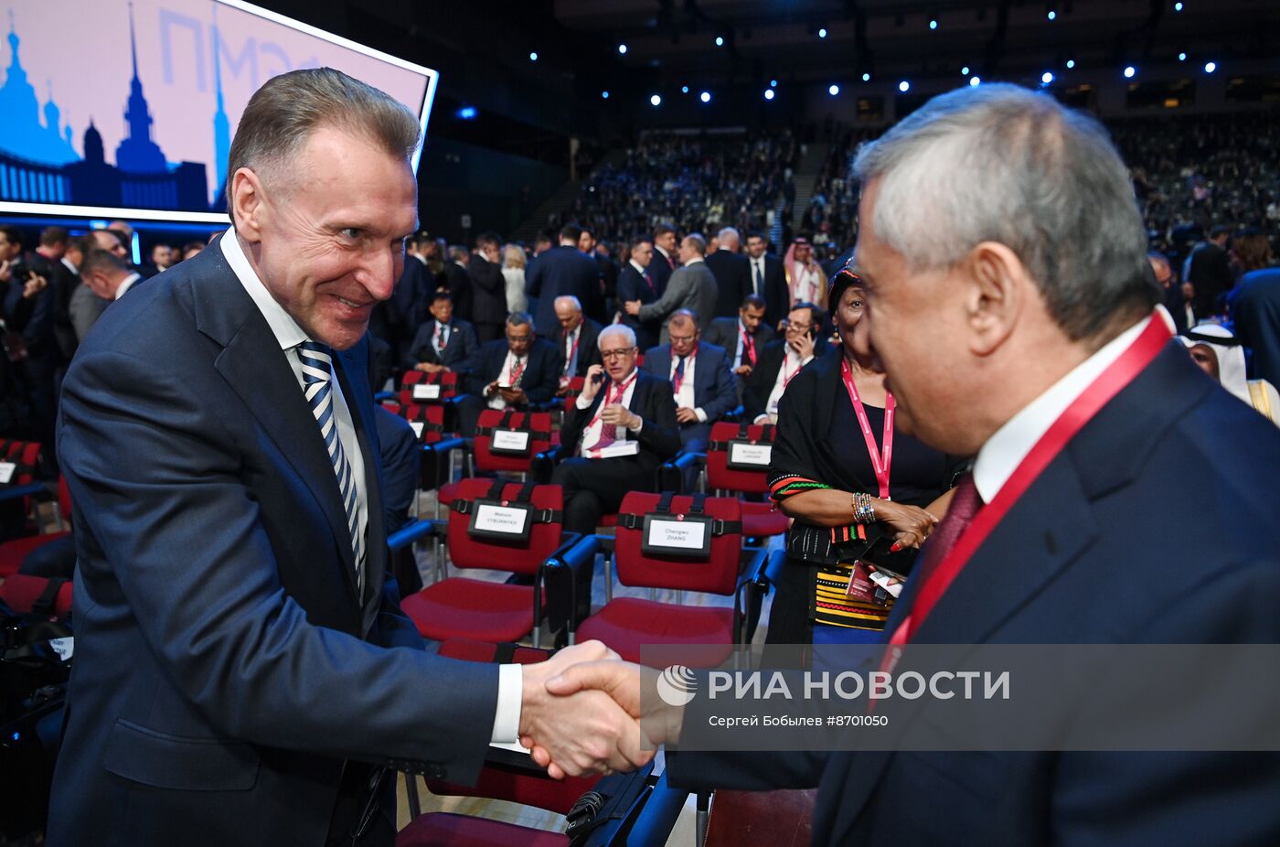 ПМЭФ-2024. Сбор гостей перед пленарным заседанием