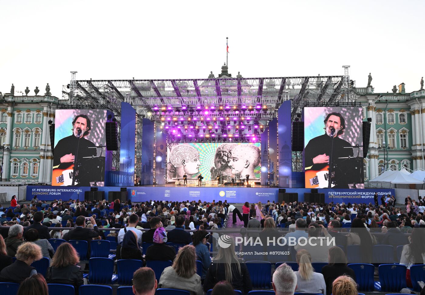 16-19 мая мероприятие спб дворцовая площадь. Алые паруса фестиваль 2021. Концерт на дворцовой площади прямой эфир. Классика на дворцовой 2024 билеты. Концерт классика на дворцовой 2024.