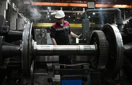 Работа локомотивного депо в Тынде