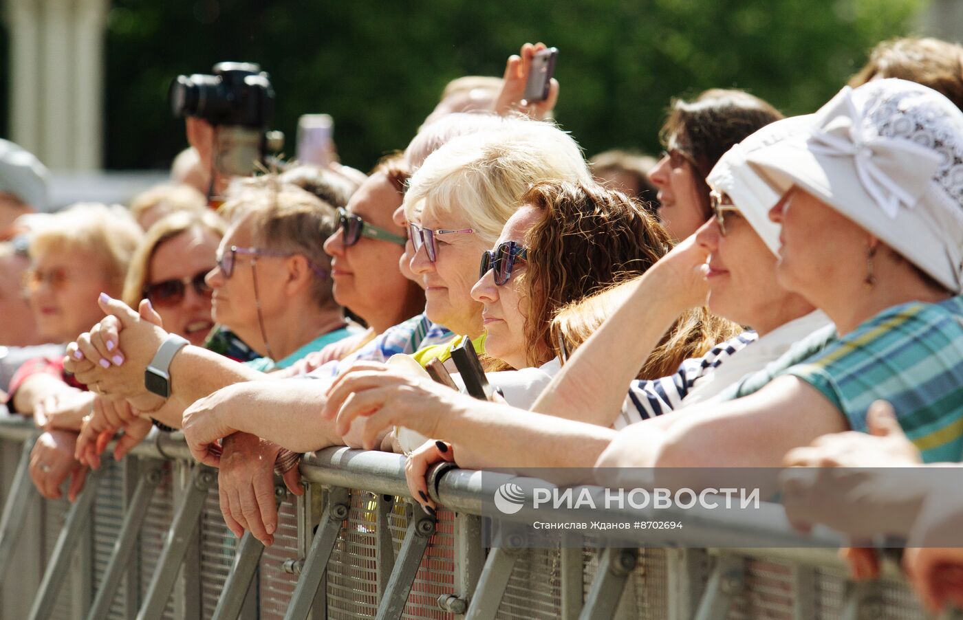 Выставка "Россия". Национальный праздник "Гербер"
