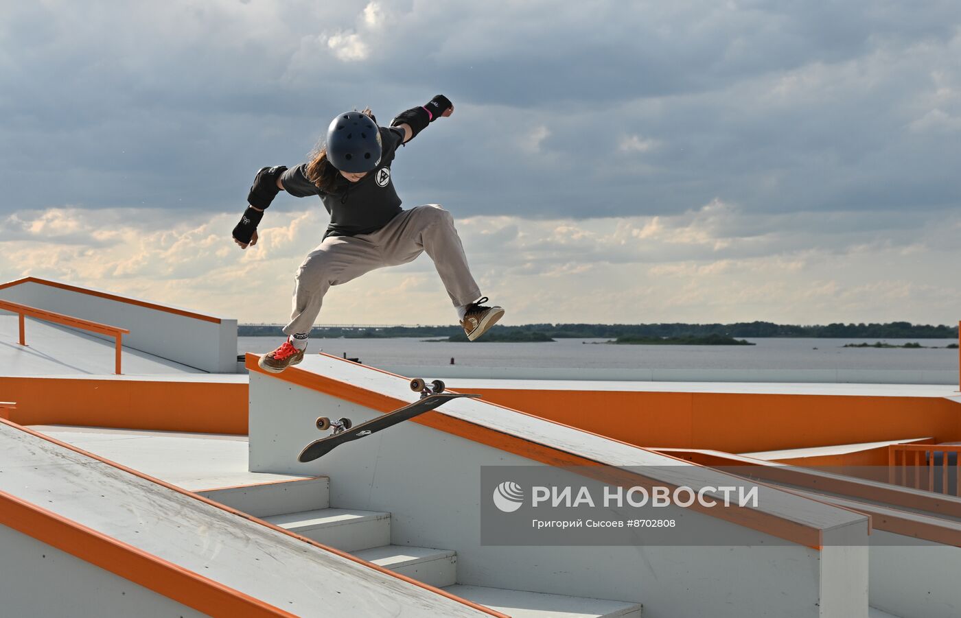 Фестиваль экстремальных видов спорта Grand Skate Tour