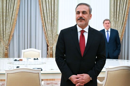 Президент Владимир Путин встретился с главой МИД Турции Хаканом Фиданом