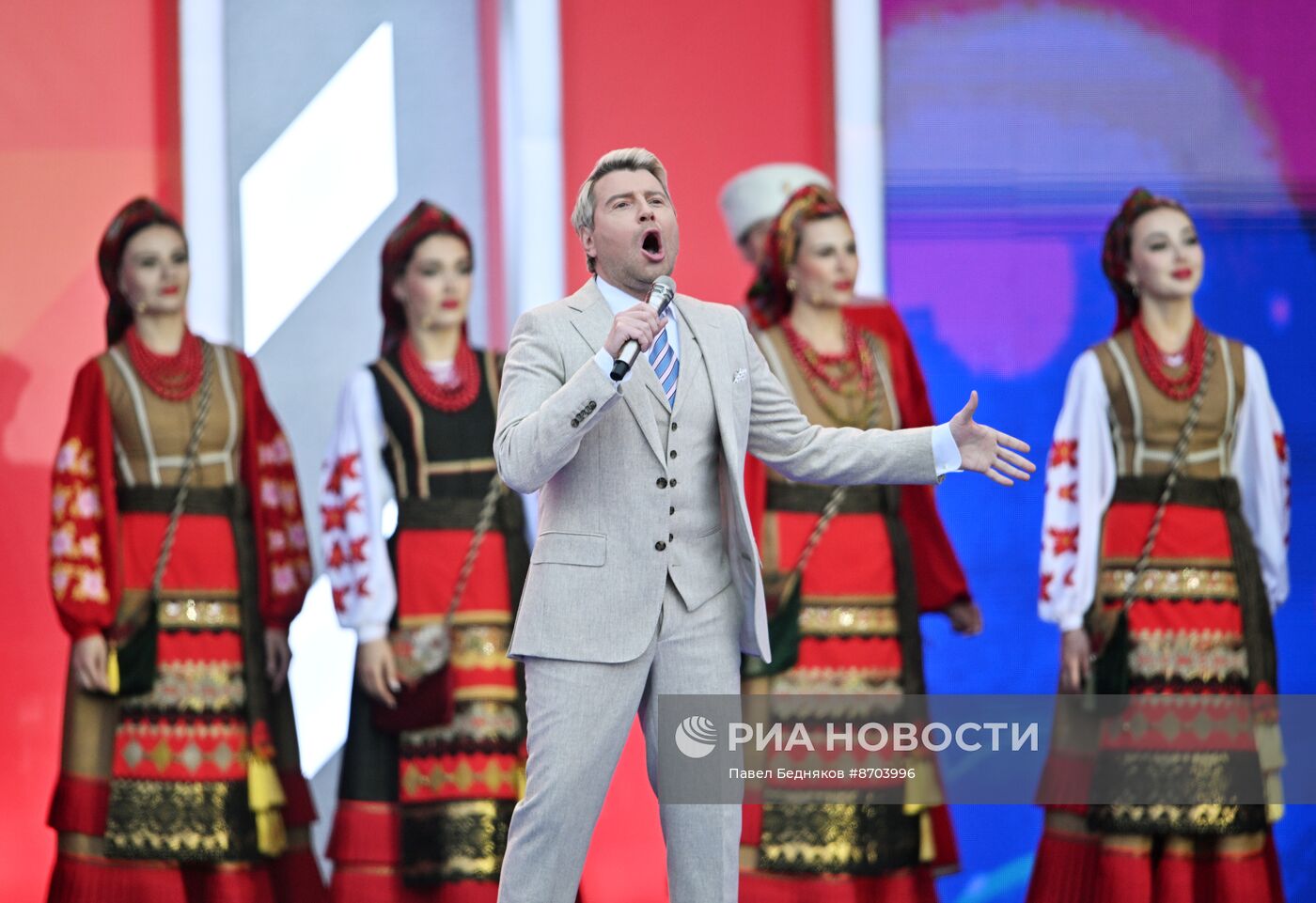 Праздничный концерт, посвященный Дню России