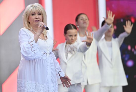 Праздничный концерт, посвященный Дню России