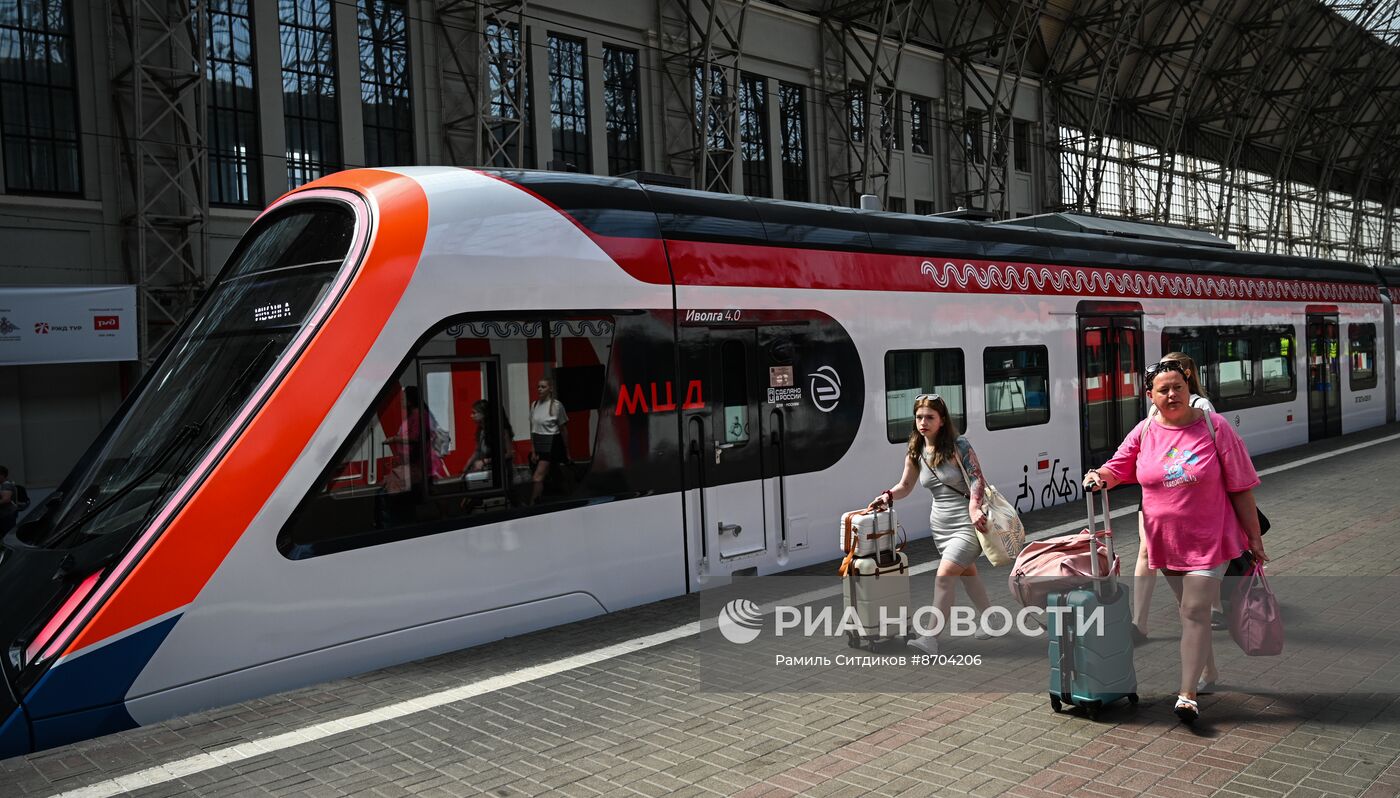 Выставка электропоездов "Иволга"