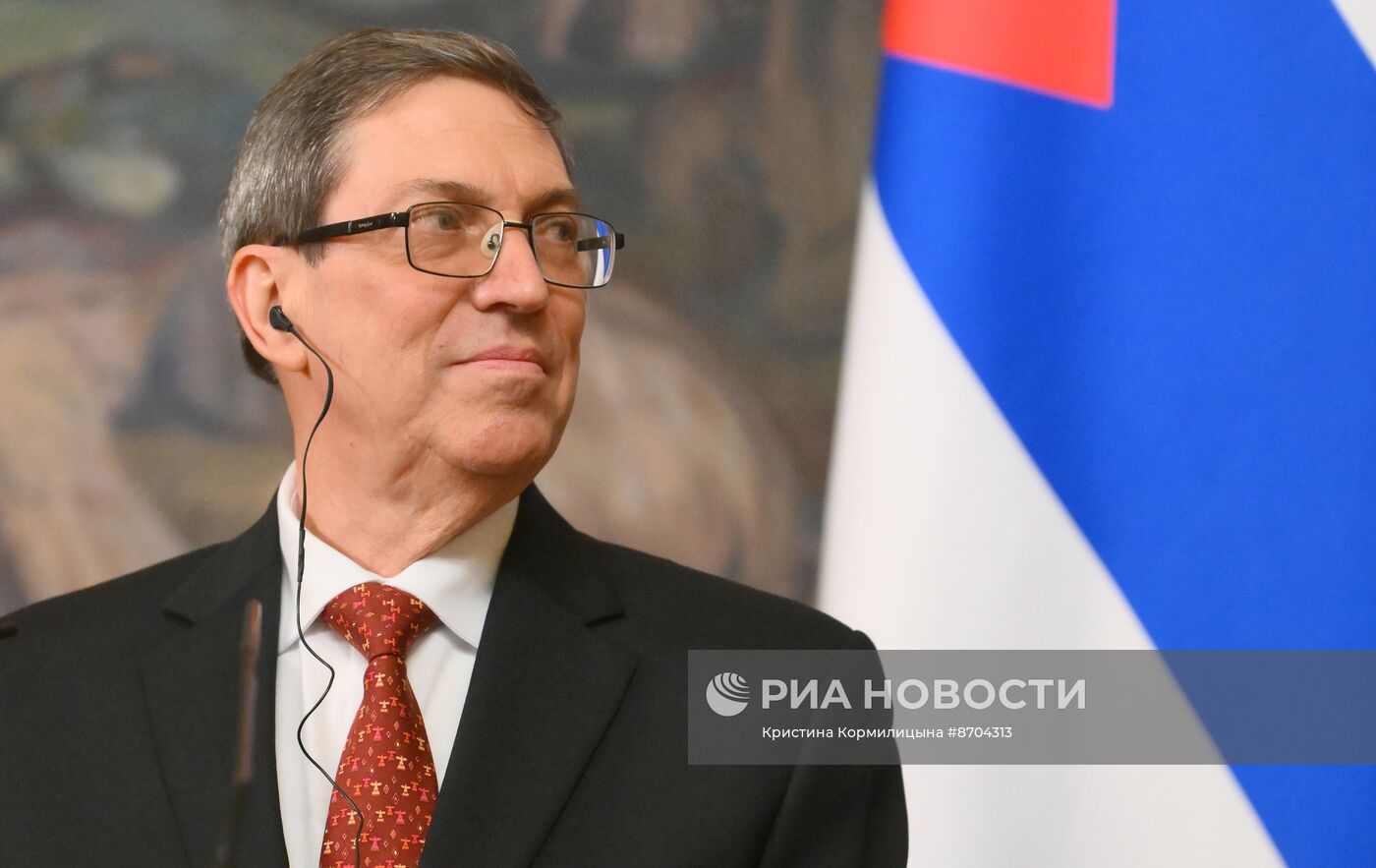 Встреча глав МИД РФ и Кубы С. Лаврова и Б. Р. Паррилья