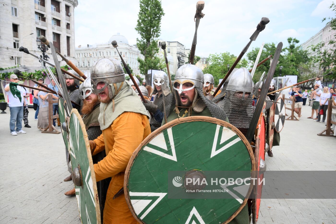 Московский исторический фестиваль "Времена и эпохи" 