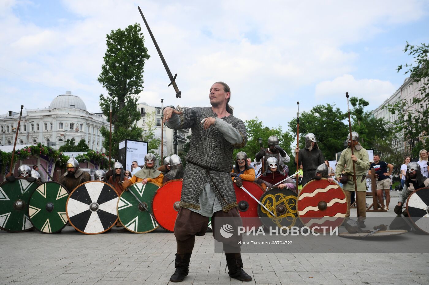 Московский исторический фестиваль "Времена и эпохи" 