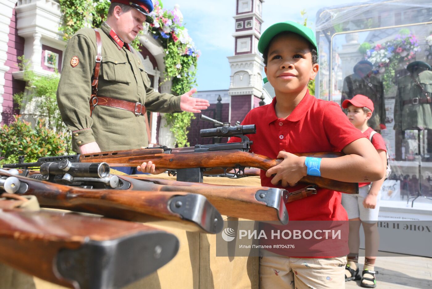 Московский исторический фестиваль "Времена и эпохи" 