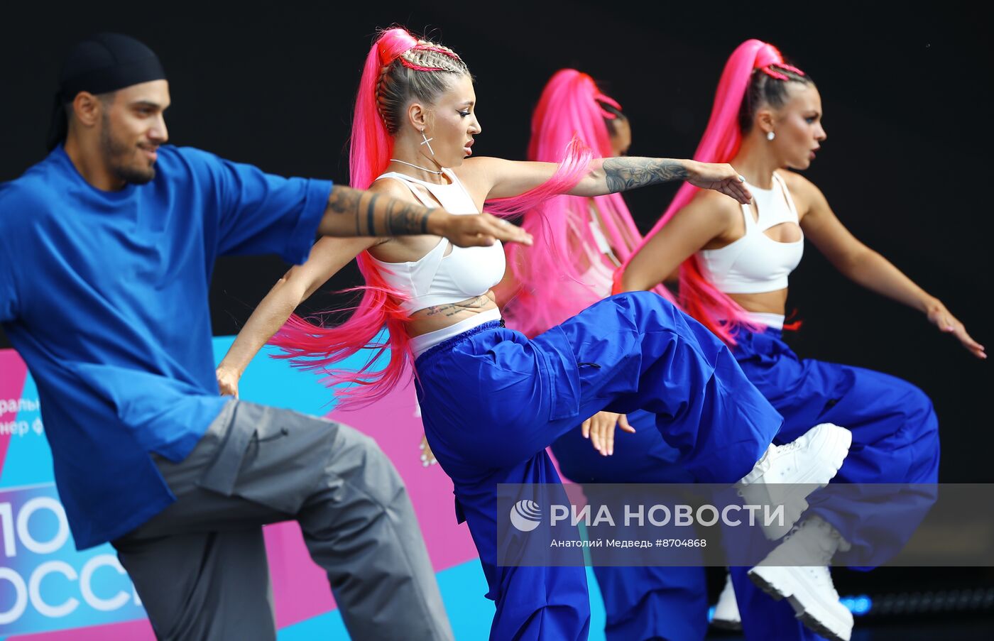 Выставка "Россия". Концерт "Блогеры России"