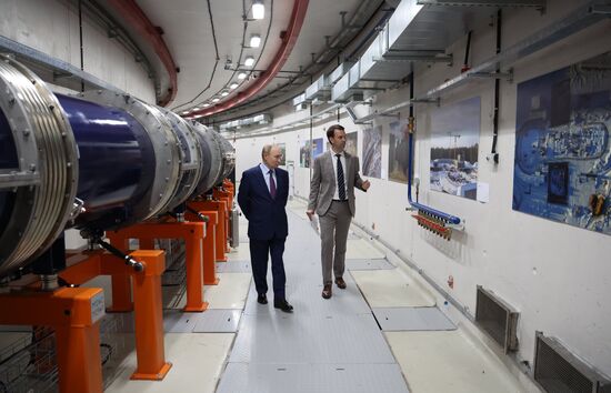 Рабочая поездка президента Владимира Путина в Московскую область