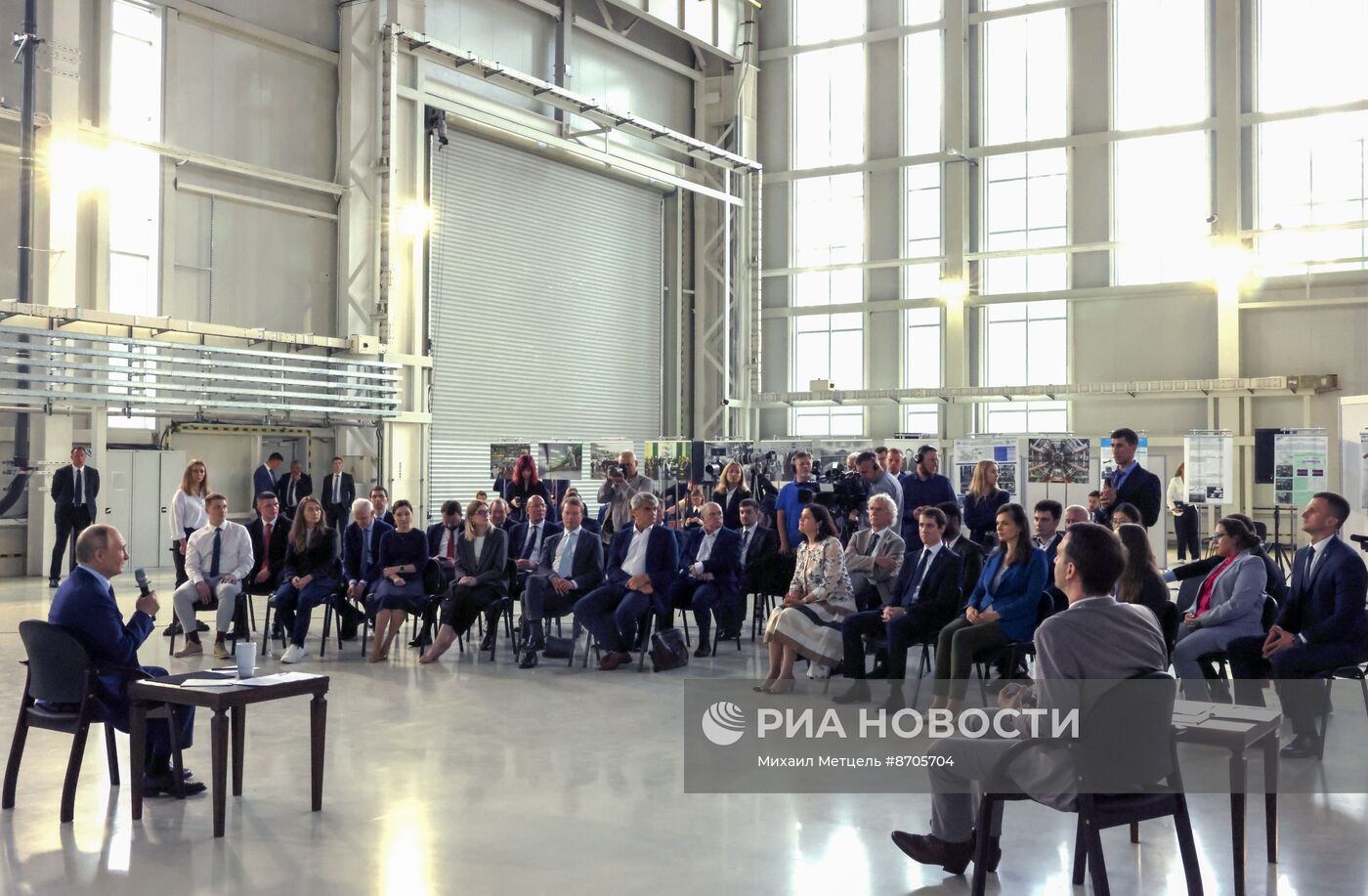 Рабочая поездка президента Владимира Путина в Московскую область