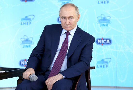 Рабочая поездка президента Владимира Путина в Московскую область