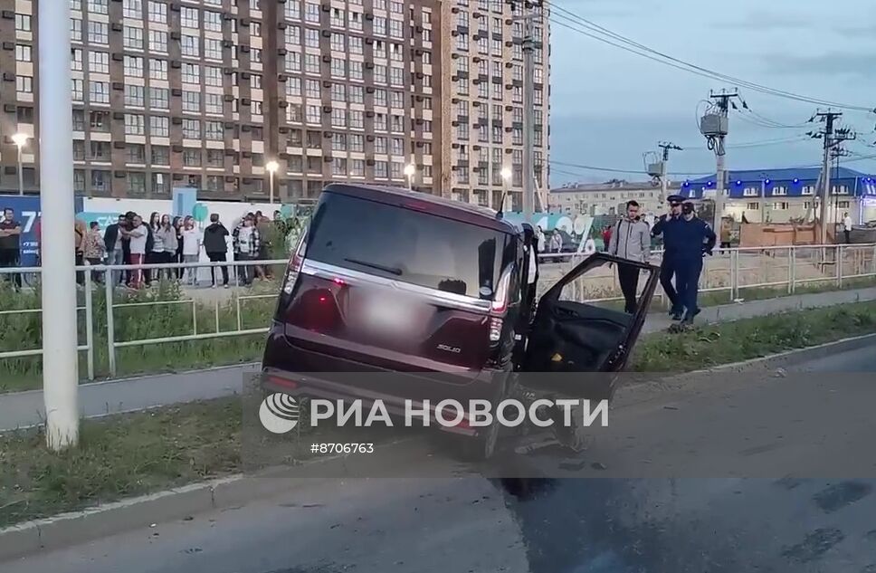 ДТП с участием минивэна в Благовещенске