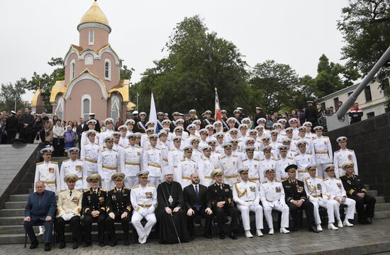 Выпускной в Тихоокеанском высшем военно-морском училище имени С.О. Макарова