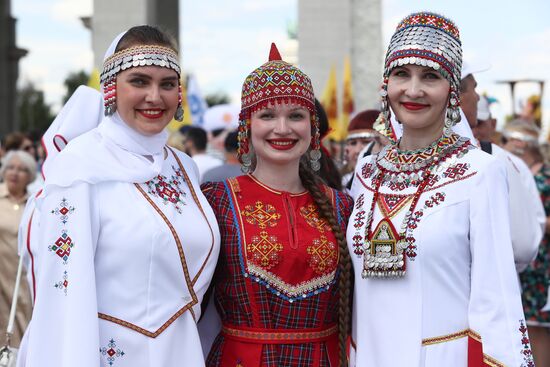 Выставка "Россия". Торжественное открытие праздника "Акатуй"