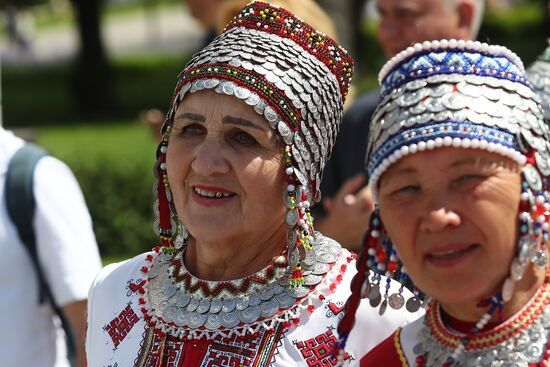 Выставка "Россия". Торжественное открытие праздника "Акатуй"