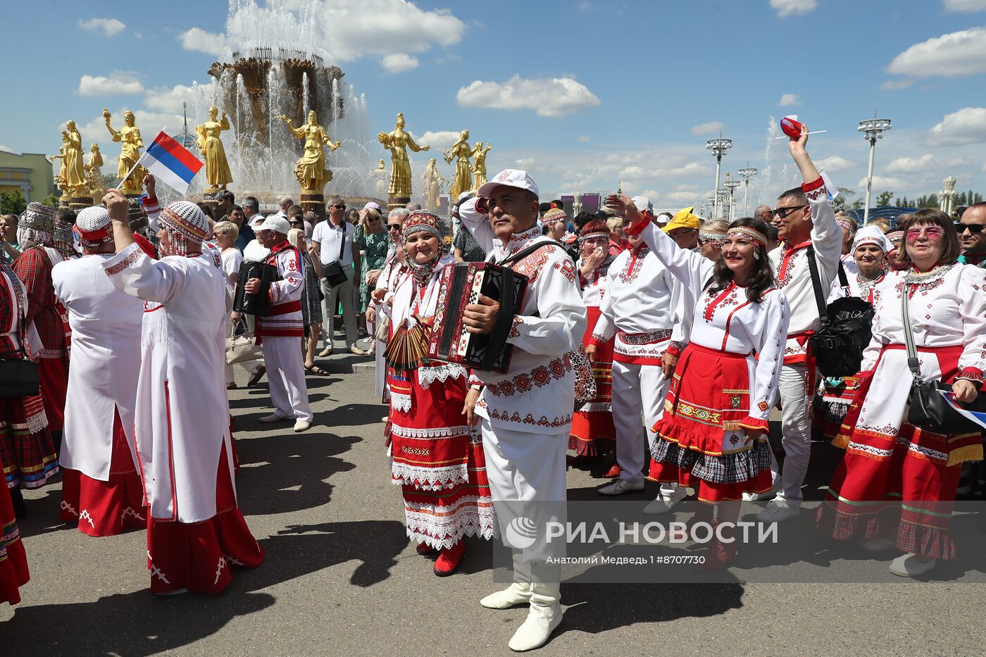 Выставка "Россия". Торжественное открытие праздника "Акатуй"