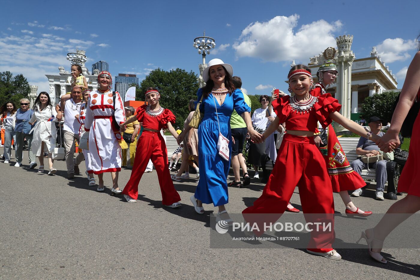 Выставка "Россия". Торжественное открытие праздника "Акатуй"