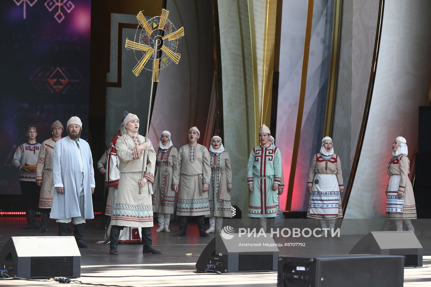 Выставка "Россия". Торжественное открытие праздника "Акатуй"