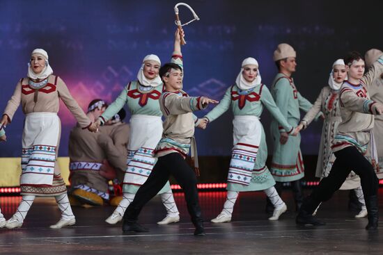 Выставка "Россия". Торжественное открытие праздника "Акатуй"