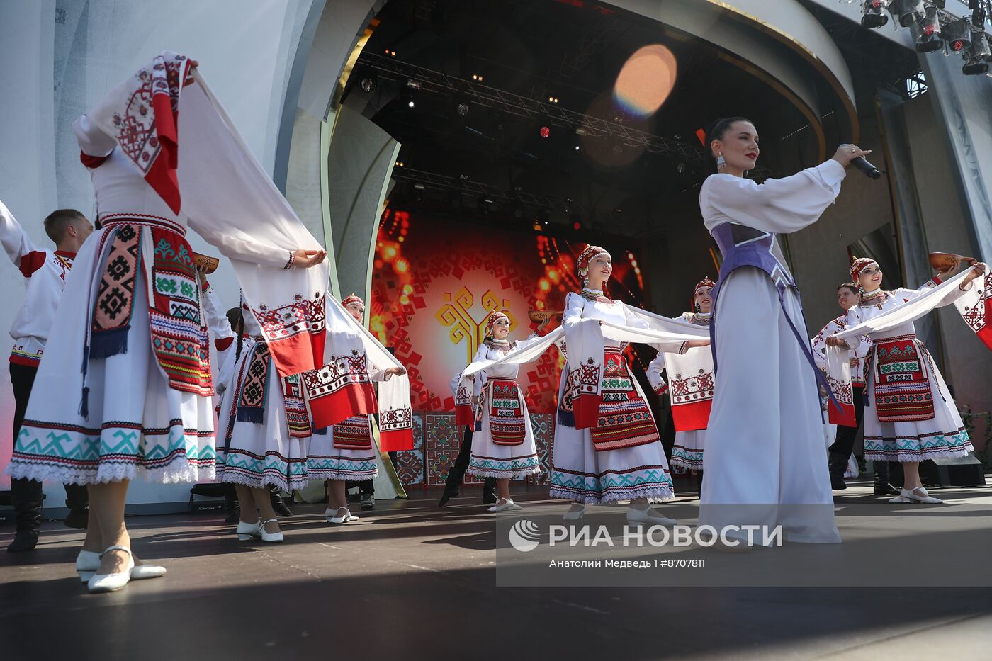 Выставка "Россия". Торжественное открытие праздника "Акатуй"