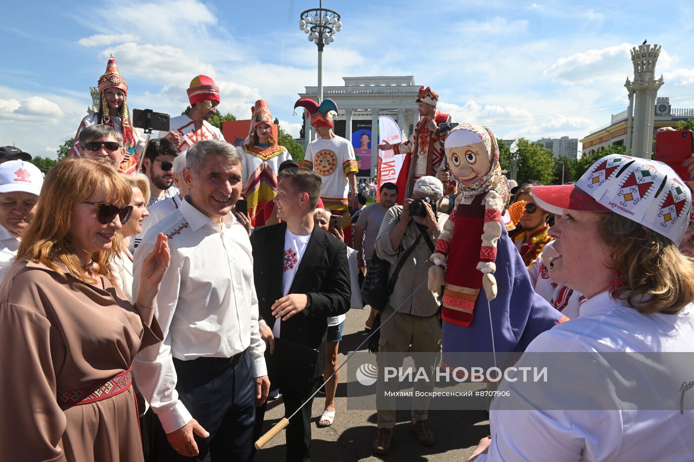 Выставка "Россия". Торжественное открытие праздника "Акатуй"