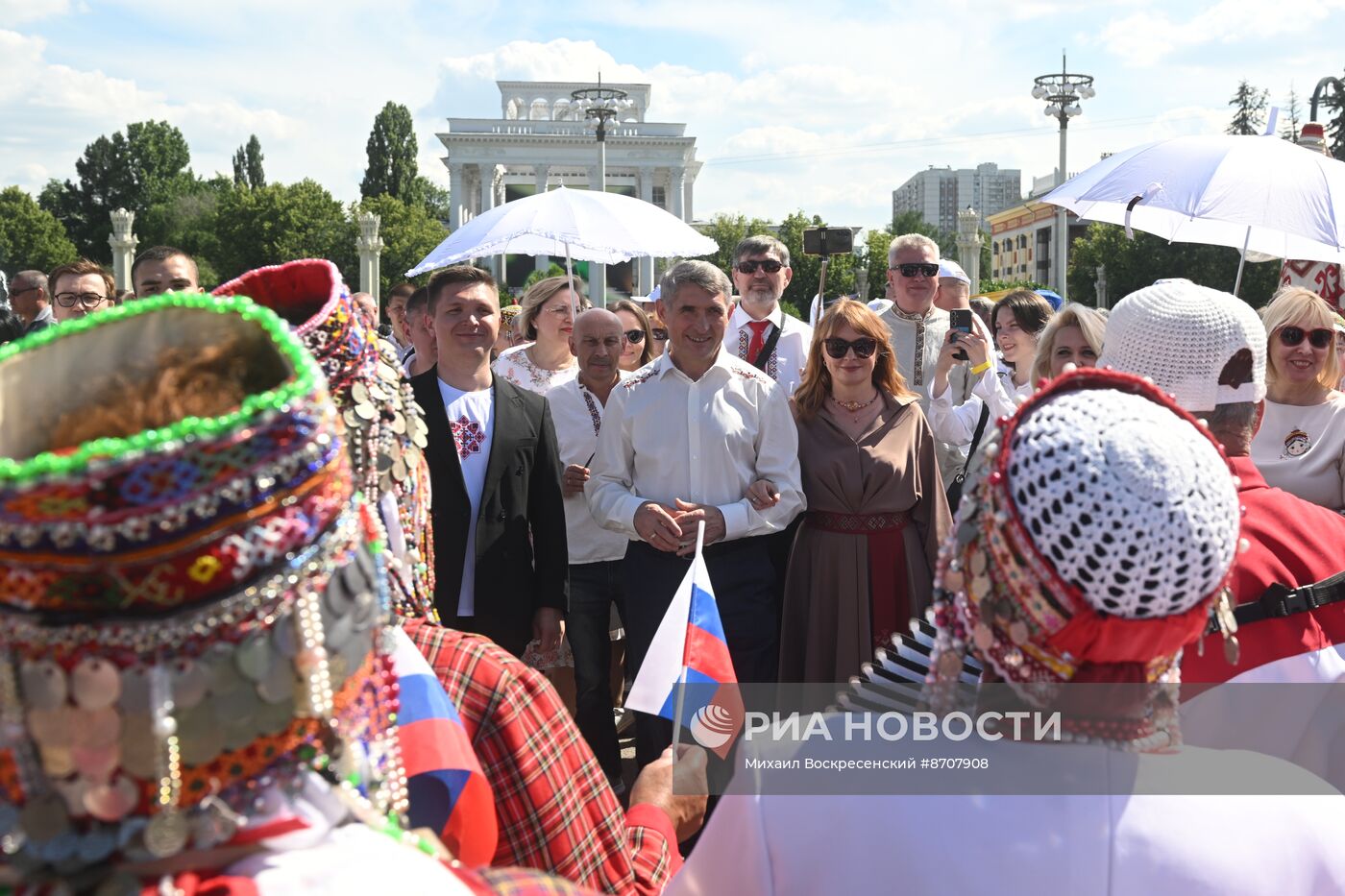 Выставка "Россия". Торжественное открытие праздника "Акатуй"