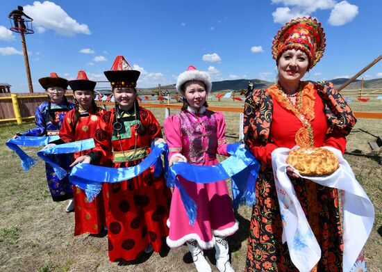 Фестиваль "Рождение гурана" в Забайкальском крае