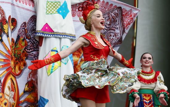 Выставка "Россия". "Самоварфест – Многонациональная Россия"