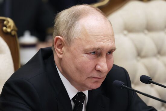 Дружественный государственный визит президента Владимира Путина в КНДР