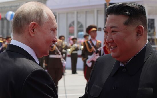 Дружественный государственный визит президента Владимира Путина в КНДР