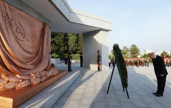 Дружественный государственный визит президента Владимира Путина в КНДР