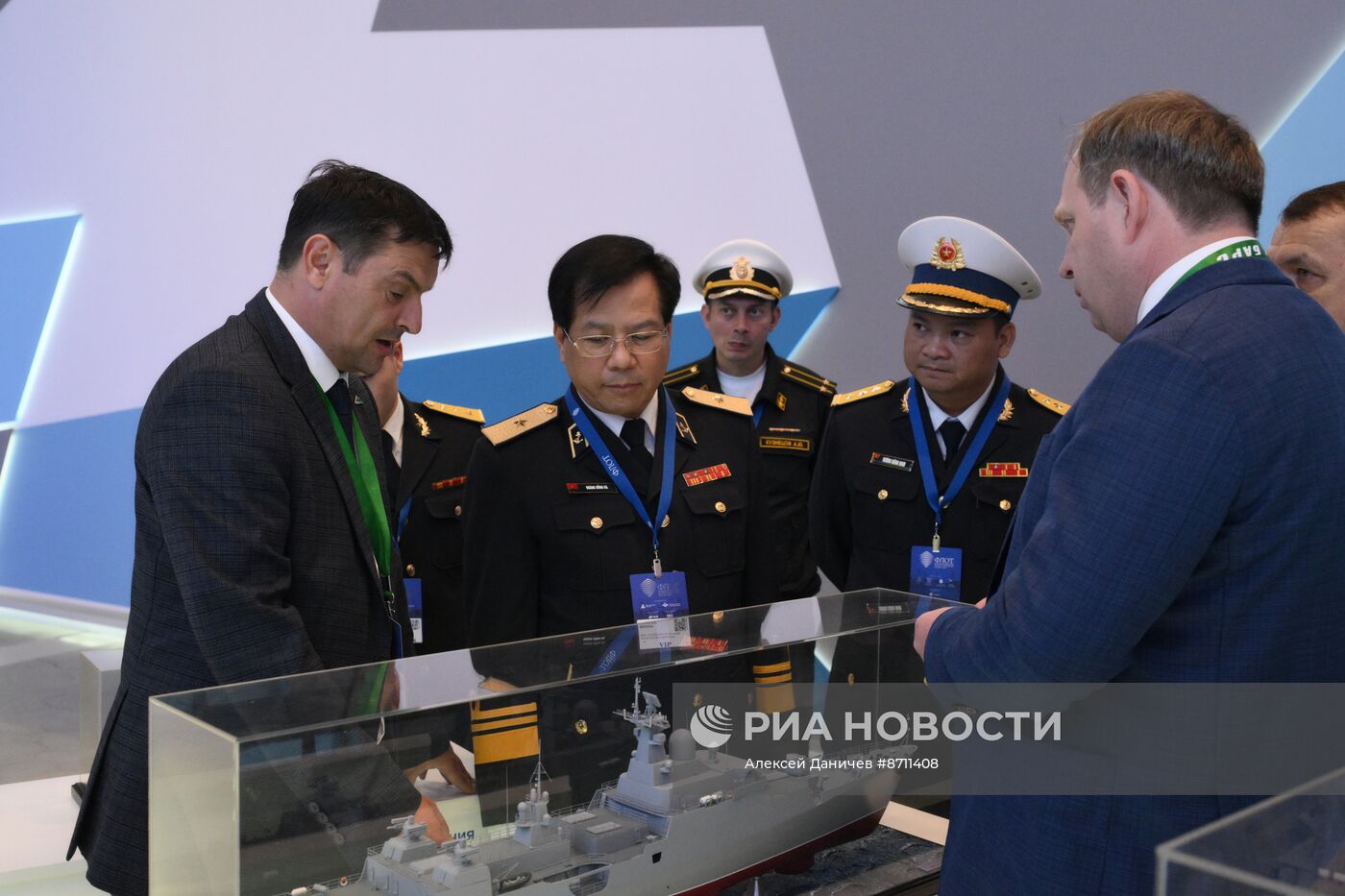 Военно-морской салон "Флот-2024"